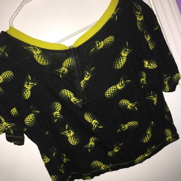 Cute Pineapple Crop Top. - Picture 2 of 2